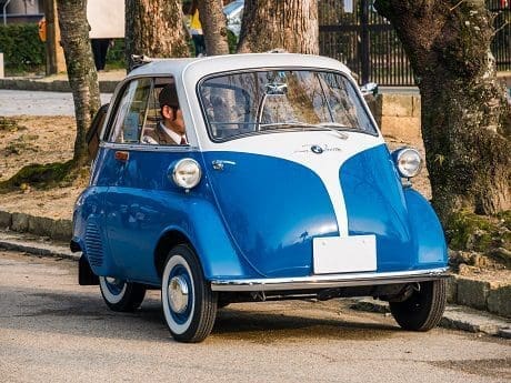 BMW Isetta at Himeji, Japan - BMW Enthusiast Guide
