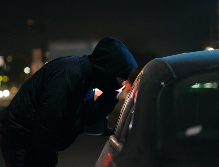8 car theft prevention methods and how they affect insurance premiums